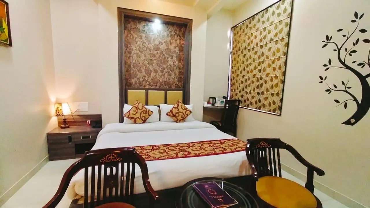 Hotel Ozas Grand Váránasí 3*,  Indie