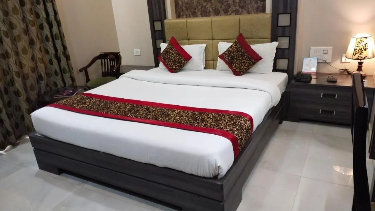 Hotel Ozas Grand Váránasí