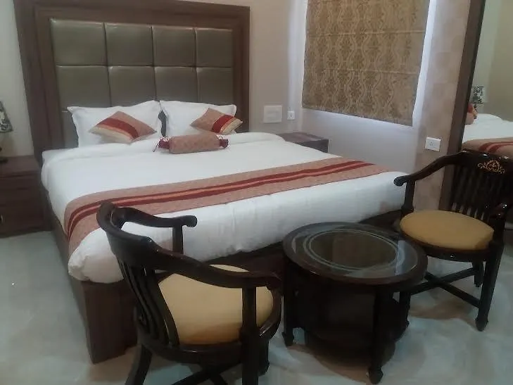 Hotel Ozas Grand Váránasí